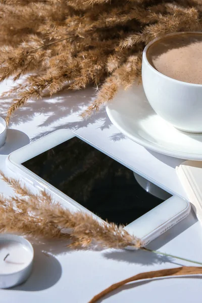 Pampas Grass White Cup Coffee Mobile Phone Black Screen Checking — Stock Photo, Image