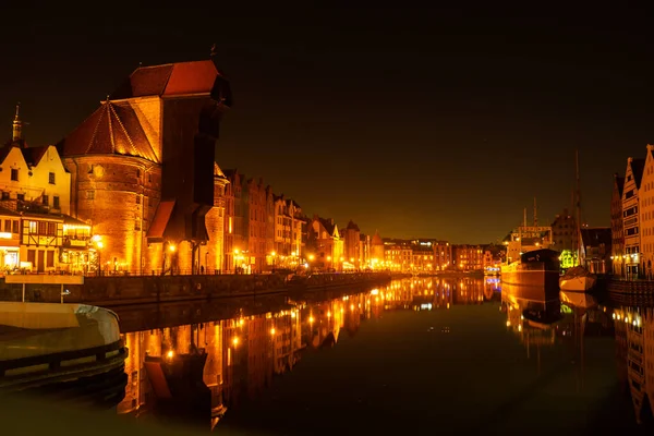 Staré Město Gdaňsku Noci Riverside Granary Island Odraz Řece Moltawa — Stock fotografie