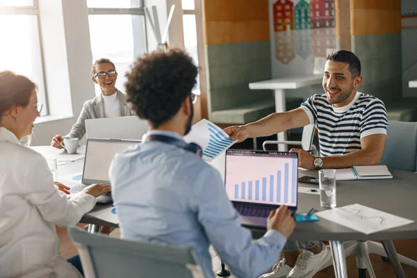 Coworkers Cooperating Working Together Office Meeting Teamwork Concept Blurred Background — Foto Stock