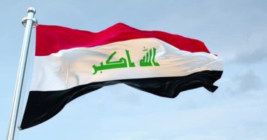  Irak Bayrağı 4K sallıyor