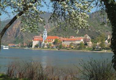 Avusturya, Tuna Vadisi