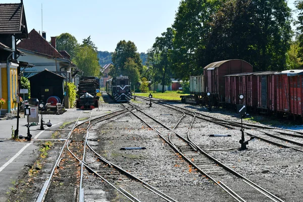 Österrike September 2021 Diesellok Turisttåget Flascherlzug Flasktåg Smalspårig Järnväg Och — Stockfoto