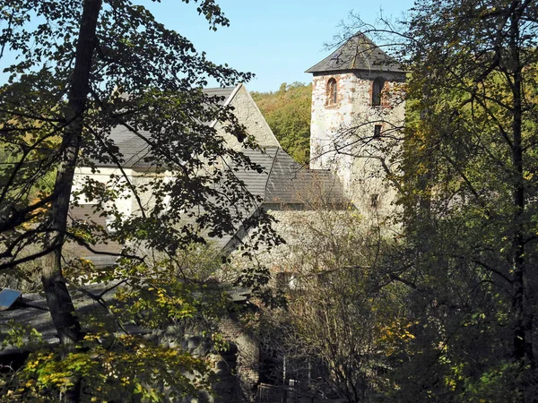 Austria Wieża Kościoła Średniowiecznego Klasztoru Anny Mannersdorf Wueste Dolna Austria — Zdjęcie stockowe