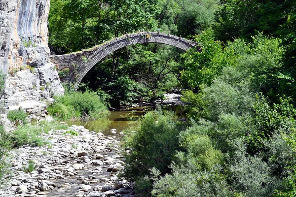 Yunanistan Epirus Ortaçağ Lazaridi Kontodimou Taş Köprüsü — Stok fotoğraf
