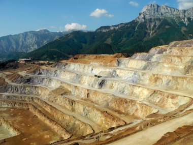 Avusturya, Erzberg - yüzey Styria demir cevheri madenciliği