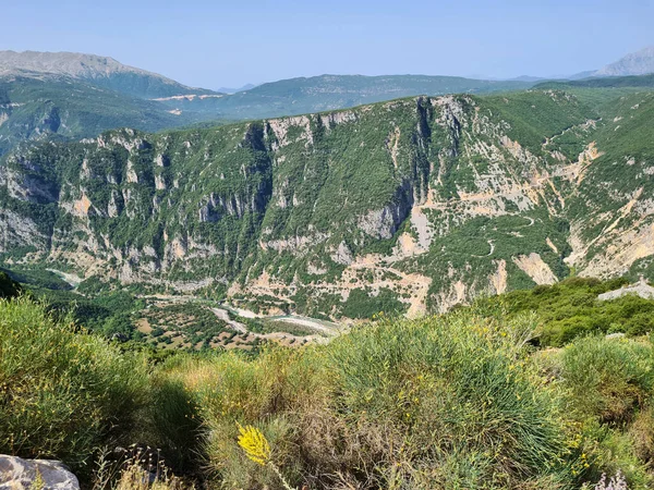 Grécia Paisagem Com Estrada Extremamente Sinuosa Parque Nacional Tzoumerka Peristério — Fotografia de Stock