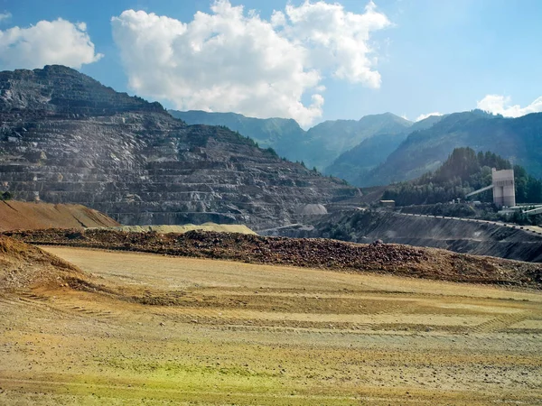 Avusturya, Erzberg - yüzey Styria demir cevheri madenciliği