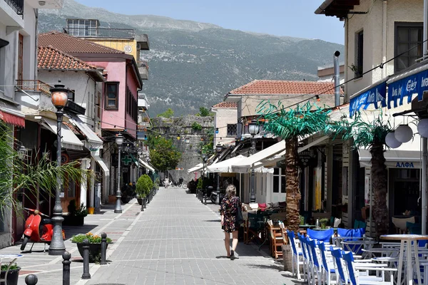 Ioannina Grecia Julio 2021 Personas Identificadas Zona Peatonal Con Varios —  Fotos de Stock