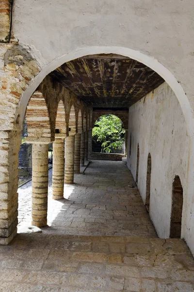 Grecia Patio Nel Cortile Della Moschea Aslan Pasha Nella Città — Foto Stock