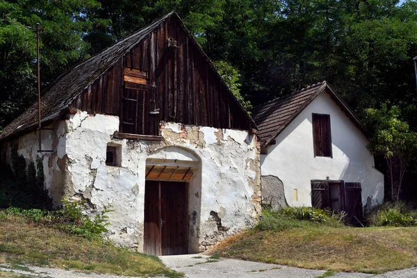 Austria Barn Old Wine Cellar Built Mountainside Small Town Gallbrunn — Stockfoto