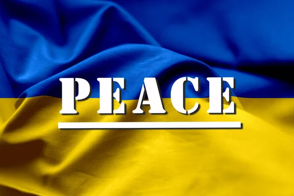 背景にはウクライナの国旗。平和だ。併合だ。攻撃だ。戦争だ。紛争だ。戦い — ストック写真