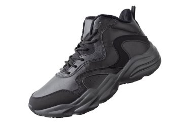 Siyah kış ayakkabıları beyaz arka planda izole..