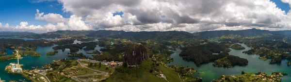 Antioquia Kolombiya Dan Taşın Guatape Penol Görüntüsü — Stok fotoğraf