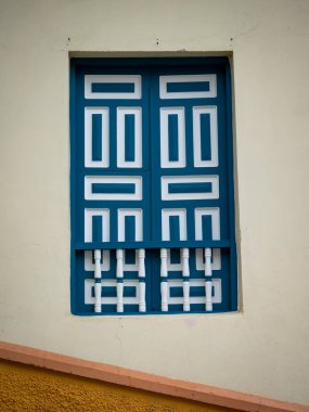 Mavi ve Beyaz Pencere ve Sarı Arkaplan, Jericho, Antioquia, Kolombiya 'nın Karakteri