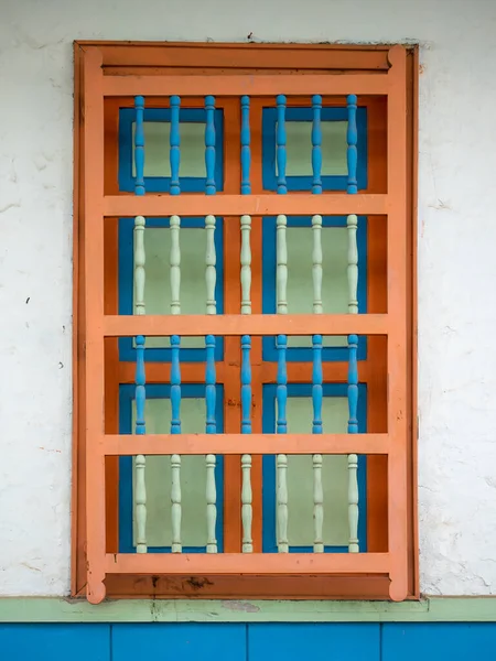 Fenêtre Verte Bleue Orange Fond Blanc Caractéristique Ville Jéricho Antioquia — Photo