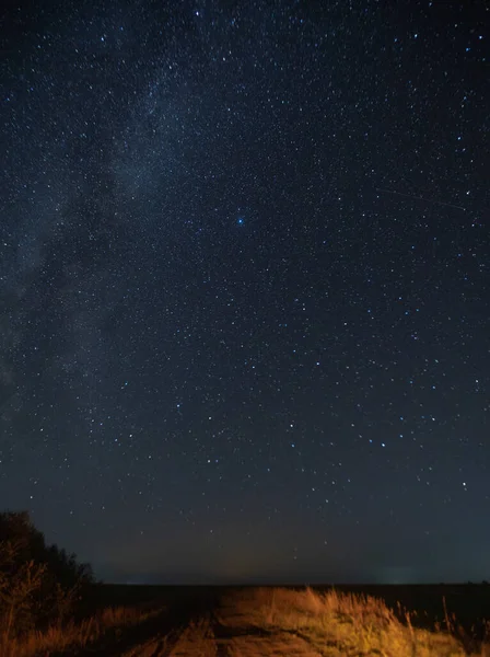 Vía Láctea Noche Oscura Filmada Pueblo Ruso — Foto de Stock