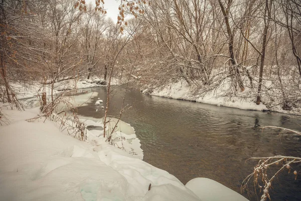 Winterliche Flusslandschaft Der Russischen Landschaft — Stockfoto