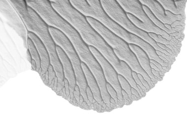 beyaz kağıt arkaplan üzerinde siyah beyaz soyut akrilik boya renk dokusu rorschach mürekkep lekesi yöntemi kullanarak