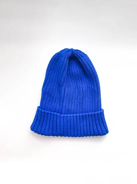 Gorra Invierno Lana Punto Azul Aislada Sobre Fondo Blanco — Foto de Stock