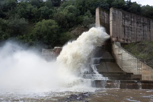 Déversoir du barrage des Yeguas — Photo