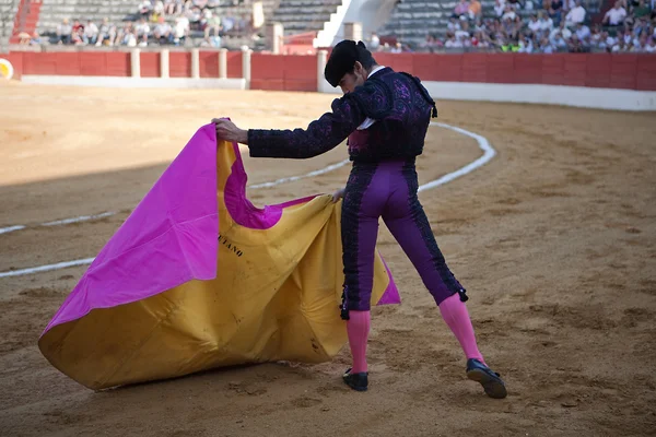 Bullfighter with the Cape before the Bullfight — Stock Photo, Image