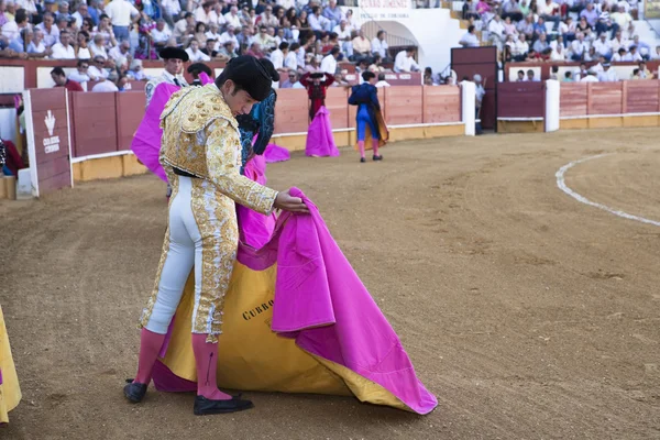 Bullfighter with the Cape before the Bullfight — Stock Photo, Image