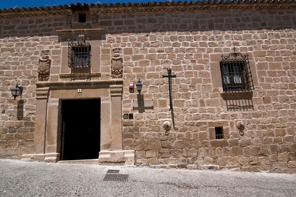 Fachada típica do século XVI, Sabiote — Fotografia de Stock