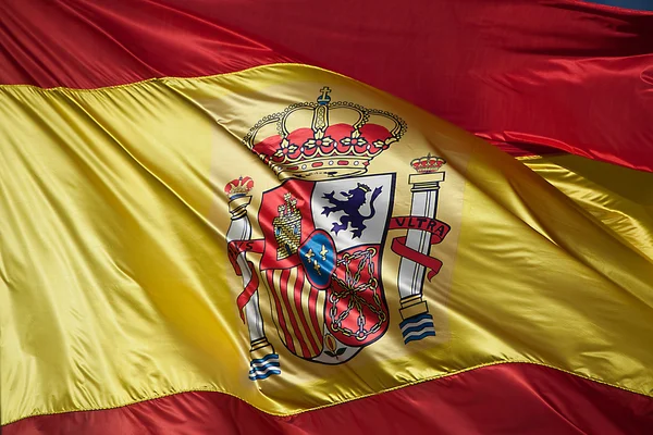De Spaanse nationale vlag in de hemel — Stockfoto