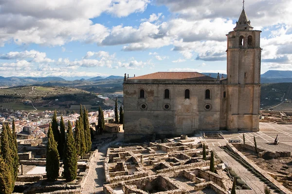 Abbey kirke fra citadel, La Mota slot - Stock-foto