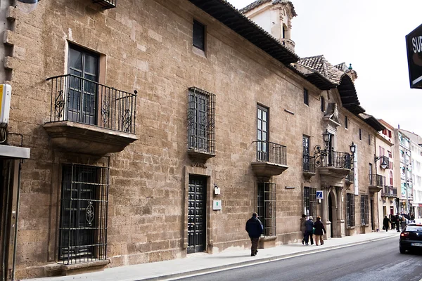 Vchod a průčelí městské muzeum alcala la real — Stock fotografie