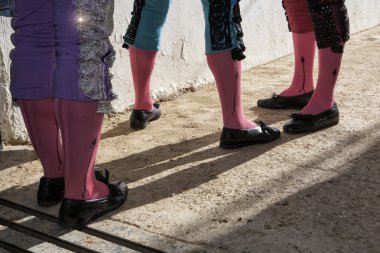 Matador paseillo veya baez, ilk tören boğa güreşi