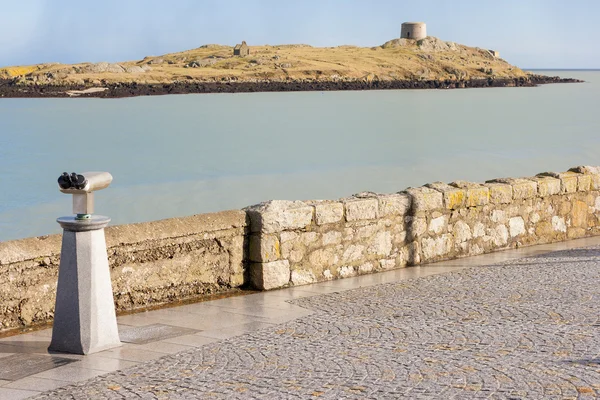 Binoculars by the Sea — Stock Photo, Image