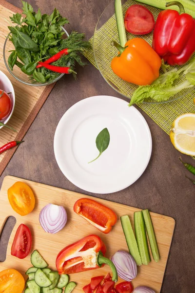 요리용 가지와 초록색의 시금치 이있다 식생활 채식주의자 건강에 음식의 — 스톡 사진
