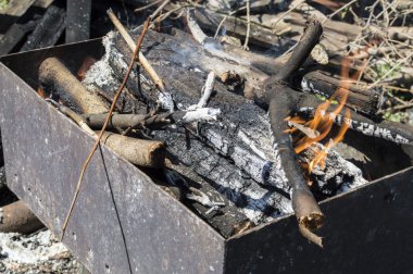 Kızartma için mangal