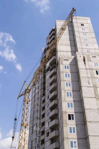 Hausbau, Kran — Stockfoto