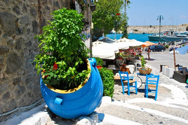 Kleine Straße auf der griechischen Insel Kos — Stockfoto