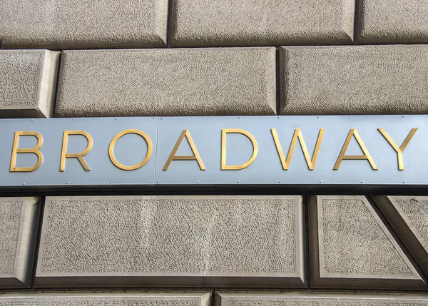 Broadway znak w Nowym Jorku — Zdjęcie stockowe