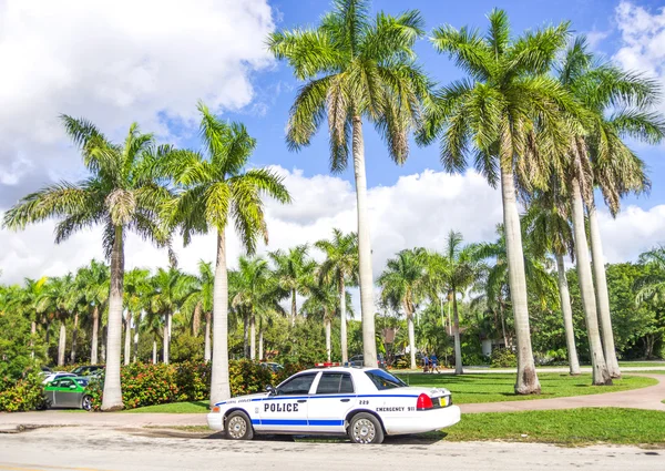 Police car on Miami street — Stock Photo, Image