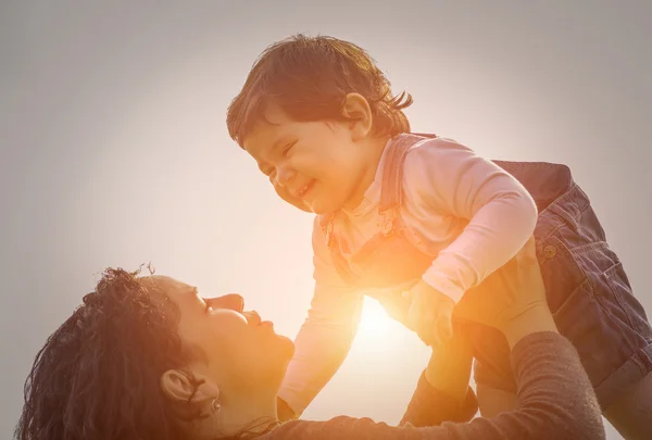 Mamá con bebé — Foto de Stock