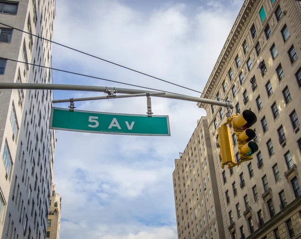 A placa da quinta avenida, Nova Iorque — Fotografia de Stock