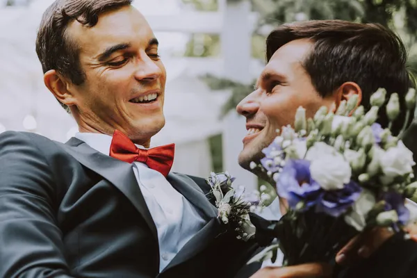 Couple Homosexuel Célébrant Son Propre Mariage Couple Lbgt Lors Cérémonie — Photo