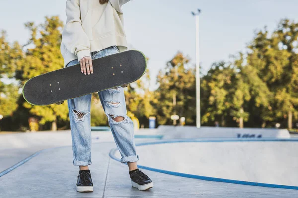 Stylish Cool Teen Female Skateboarder Skate Park — Stock Photo, Image