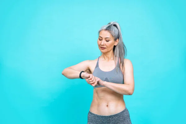 Bella Donna Mezza Età Che Sport Palestra Modello Femminile Posa — Foto Stock