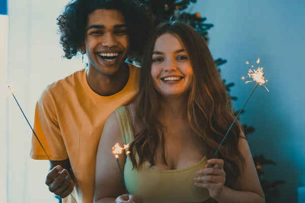 Modern Multiethnic Unstereotyped Couple Celebrating Holidays Stereotyped Boyfriend Girlfriend Together — Stock Photo, Image