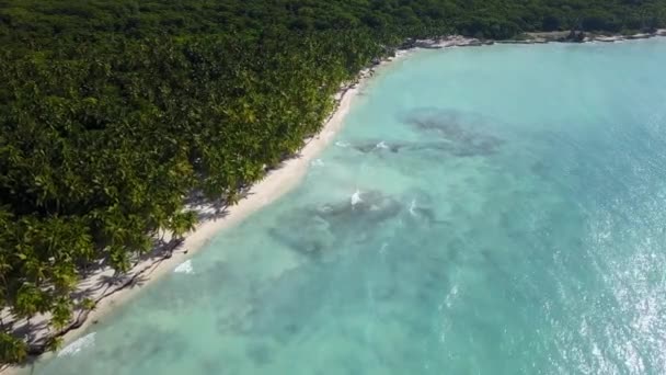 Aerial view top view drone move Beautiful topical beach with white sand. Top view empty and clean beach. Beautiful Phuket beach is famous tourist destination at Andaman sea. — Stock Video