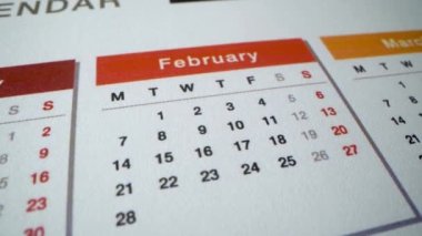 Sevgililer Günü. Takvim 2022. Kapatın. Yeni yılın ikinci ayı. İş tarihleri ve tatiller. Kış ayı. 23 Şubat ve 14 Şubat. Aşıklar Günü.