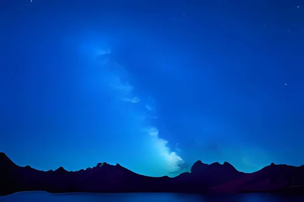 Mavi gökyüzünde Samanyolu