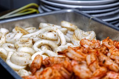 Izgarada et ve sebze.