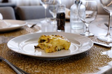 Lezzetli yiyeceklere yakın.