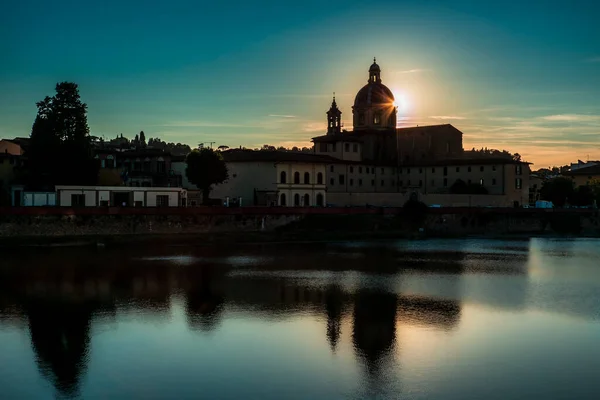 Pôr Sol Igreja São Fridanius Florença Rio Arno — Fotografia de Stock